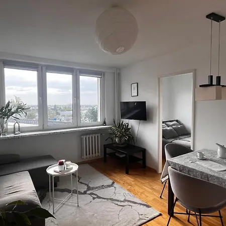 Appartement Bright And Cozy 34m Near Metro M2 And Tram Warschau